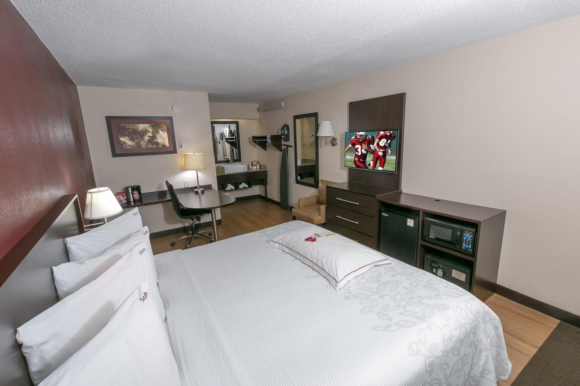 Christiana Red Roof Inn Plus+ Wilmington - Newark מראה חיצוני תמונה
