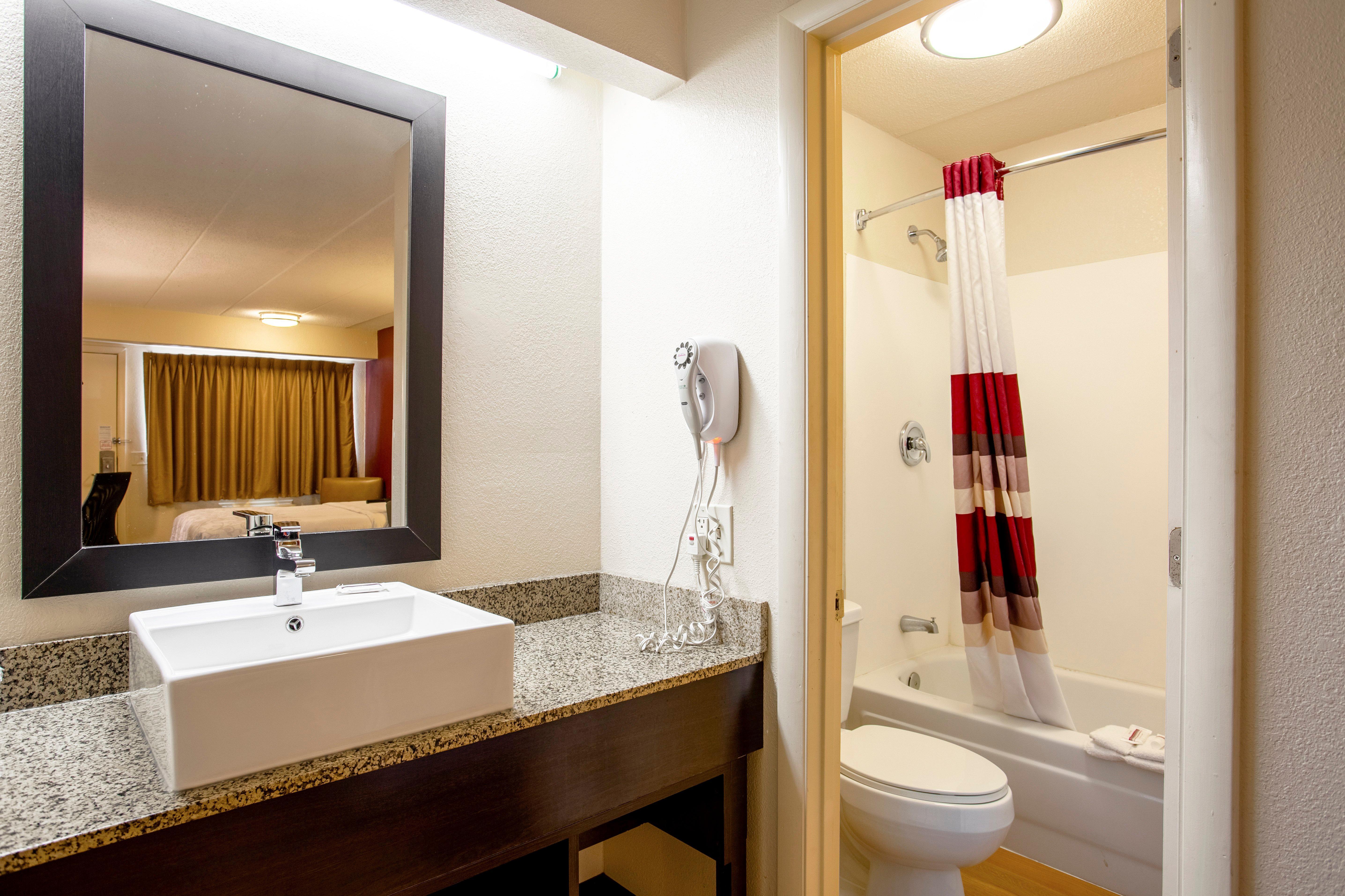 Christiana Red Roof Inn Plus+ Wilmington - Newark מראה חיצוני תמונה