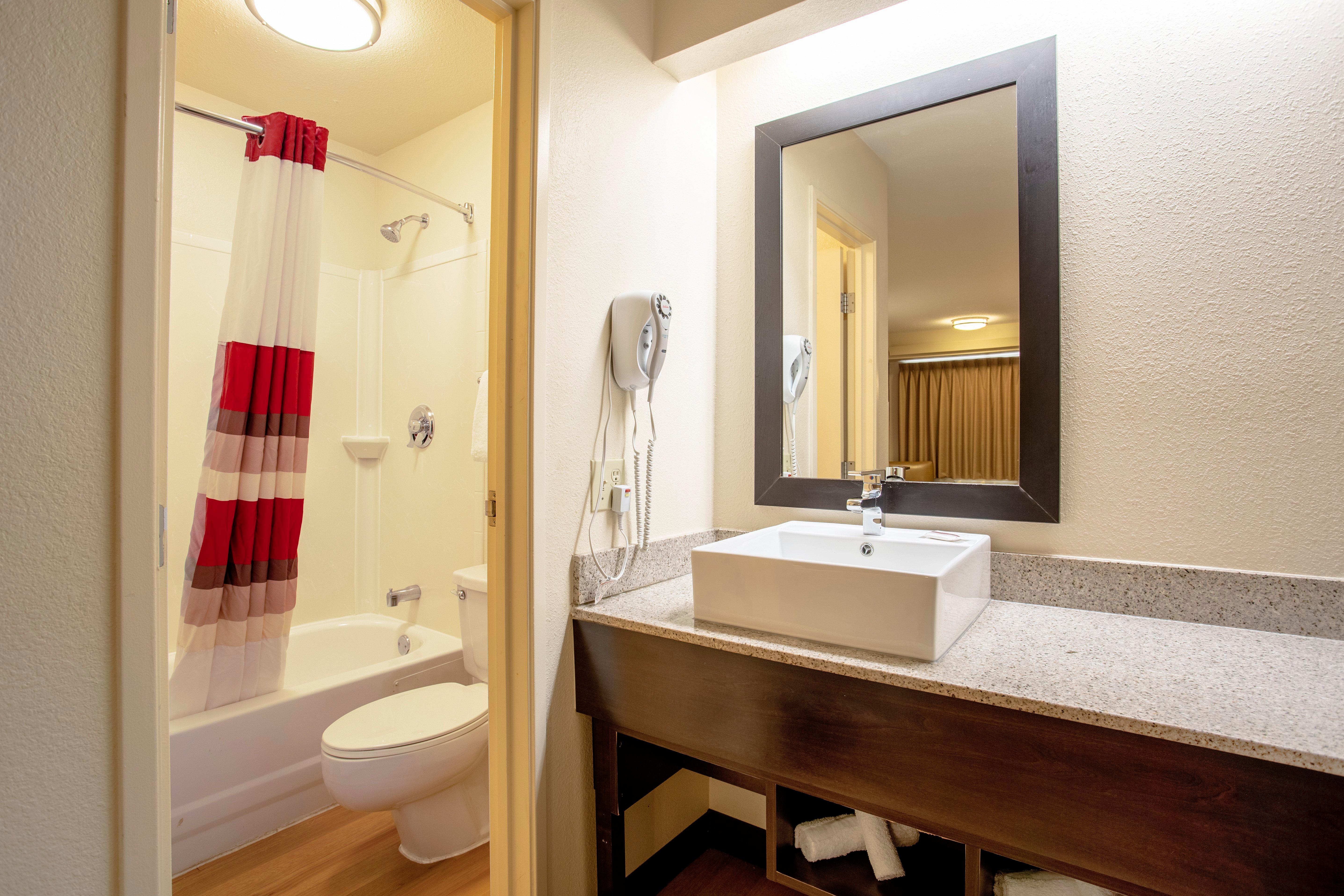 Christiana Red Roof Inn Plus+ Wilmington - Newark מראה חיצוני תמונה